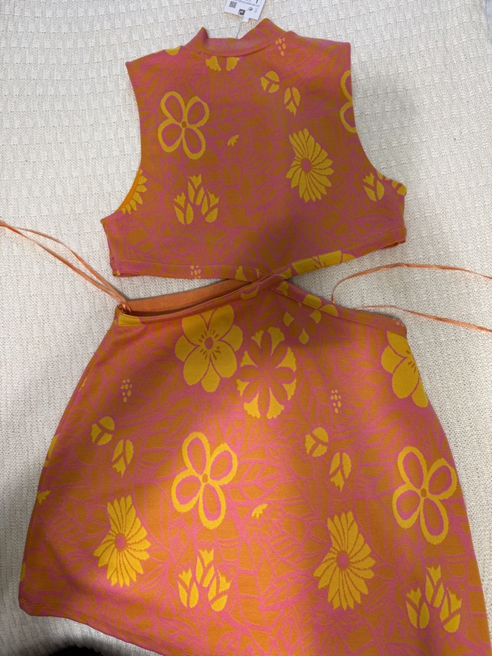 Zara Orange Floral Cutout High-Neck Mini Dress - Picture 5 of 6